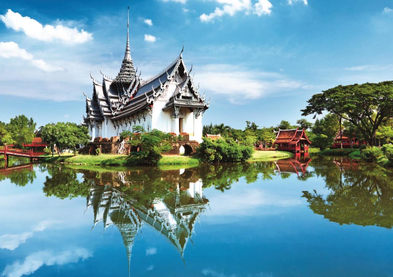 Trefl Puzzle Sanphet Prasat Palace 1000 Parça Puzzle