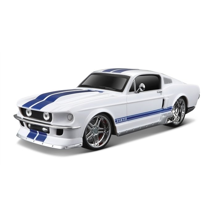 Maisto 1967 Gt Pro Rodz Radio Control 1:24 Beyaz