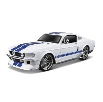 Maisto 1967 Gt Pro Rodz Radio Control 1:24 Beyaz