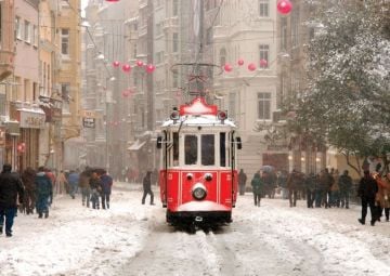 Educa Puzzle Beyoğlu 1500 Parça Puzzle
